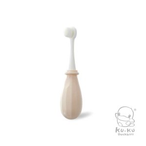 KUKU DUCKBILL Kids Toothbrush 0-3Y-Beige (แปรงด้ามยาว)